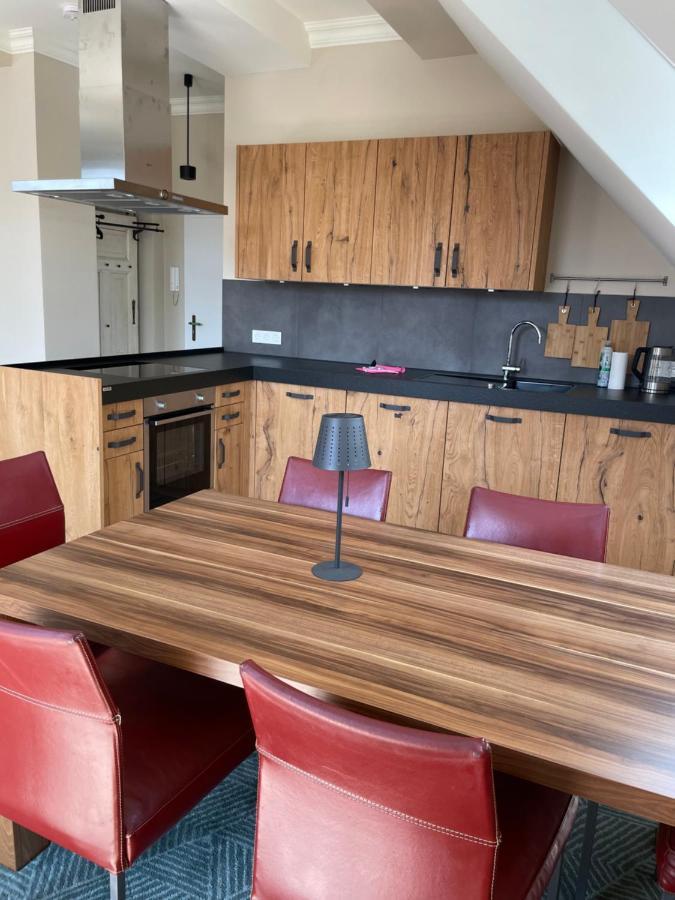 Luxus Lindenhof Apartments Zetel Extérieur photo